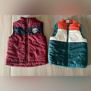 Set of two boys’ zip up puffer vests- size 4/4T